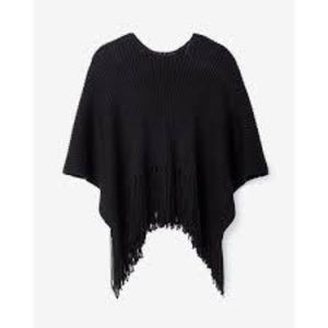 Pullover Poncho Maternity Friendly